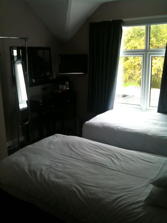 Five Mile Oxford Quarto foto